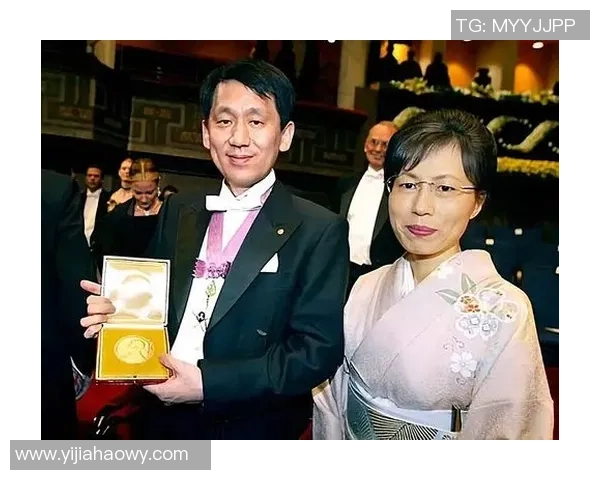 成都网球队逆袭之路揭秘：从默默无闻到城市联赛冠军的奋斗历程